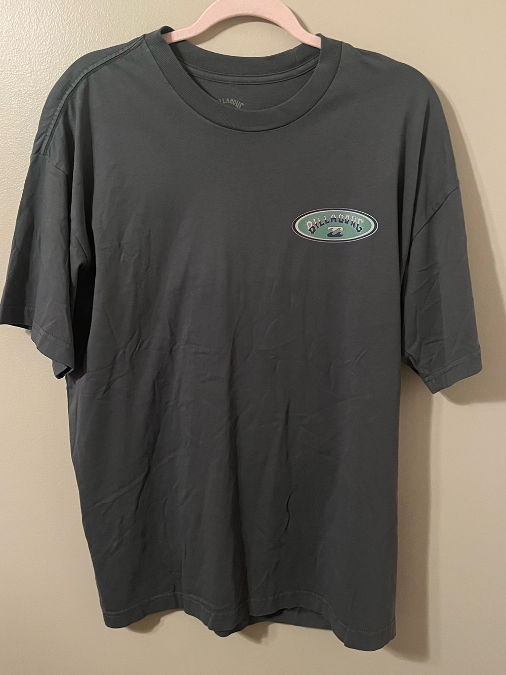 Billabong t shirt